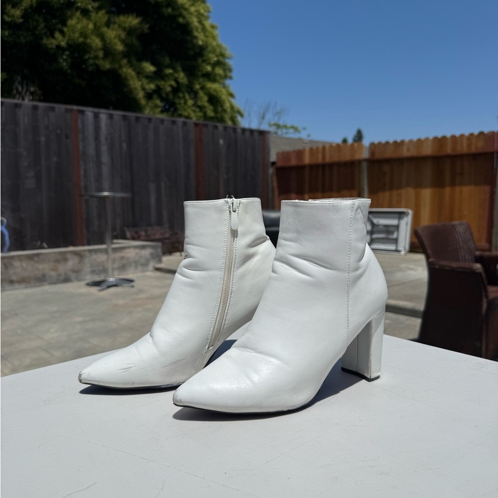 Elegant White Ankle Boots
